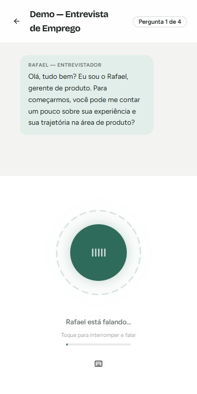 Tela real do app: o entrevistador da IA faz a primeira pergunta e fala por voz